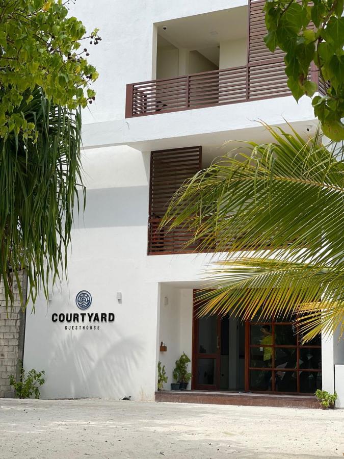 Courtyard Guesthouse Huraa Exterior foto