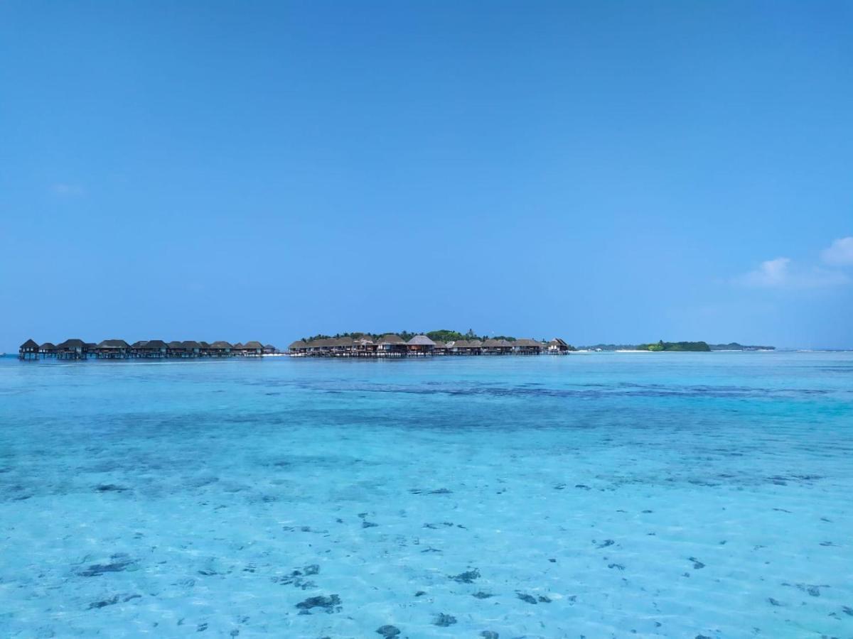 Courtyard Guesthouse Huraa Exterior foto