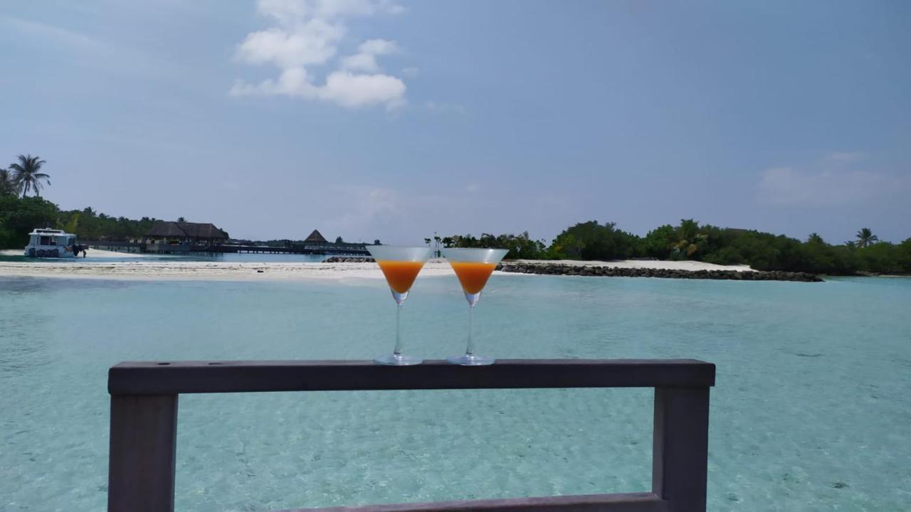 Courtyard Guesthouse Huraa Exterior foto