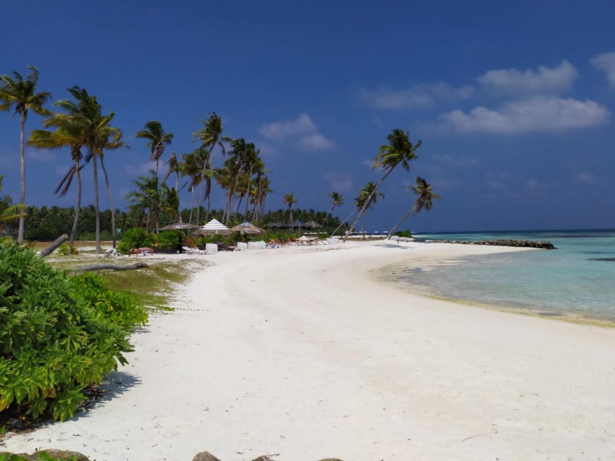 Courtyard Guesthouse Huraa Exterior foto